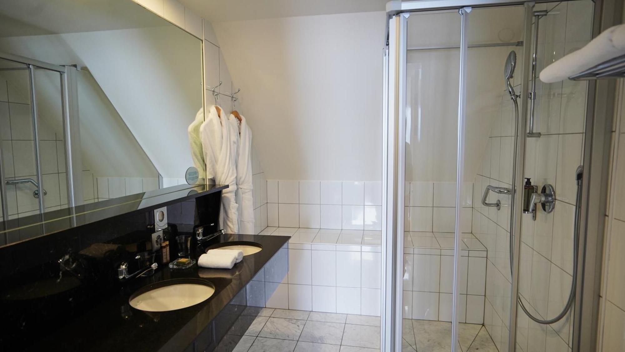 Hotel Real Nyon By Happyculture エクステリア 写真